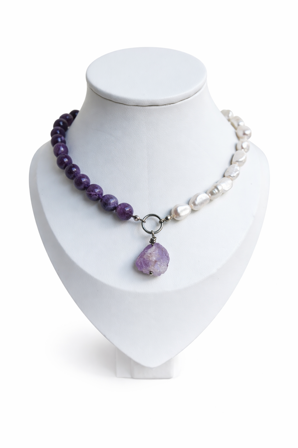 Collar con Amatista y Perlas Barrocas